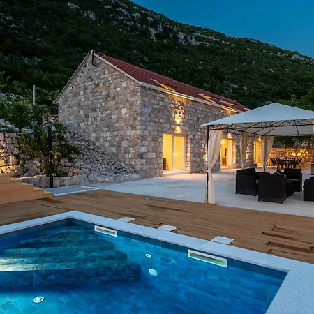 Ankica With Heated Pool Villa