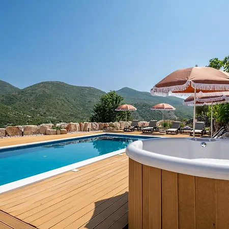 Ankica With Heated Pool Cavtat