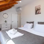 Ankica With Heated Pool *