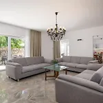 Ankica With Heated Pool Vila *