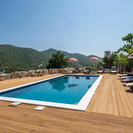 Vila Ankica With Heated Pool