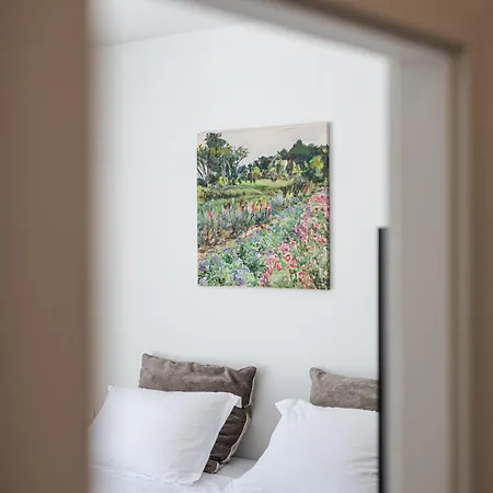 Ankica With Heated Pool Vila