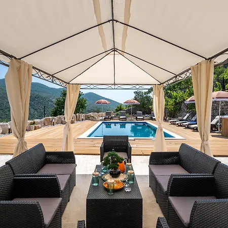 Ankica With Heated Pool Cavtat