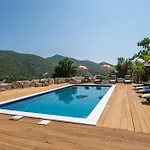فيلة Ankica With Heated Pool